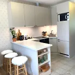 Suur-posti 22 Garden דירה