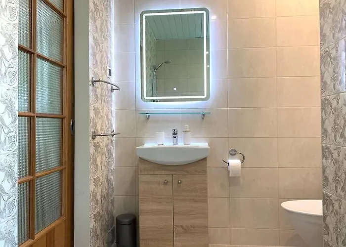 Suur-posti 22 Garden Apartamento