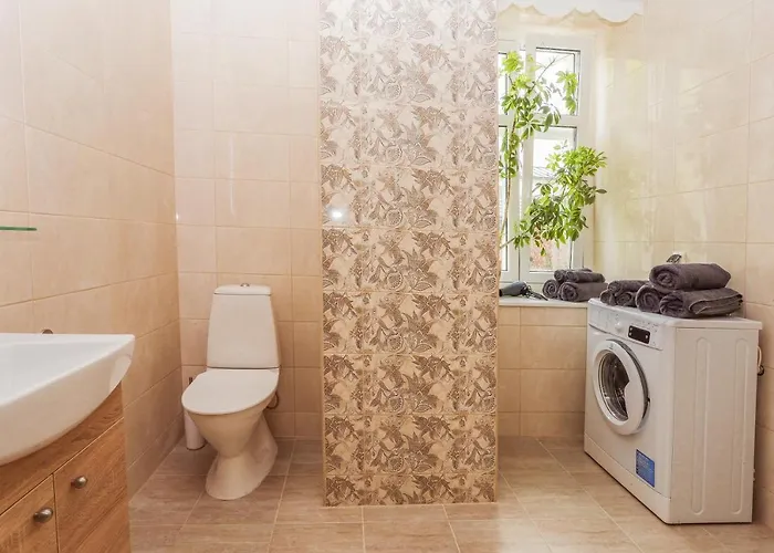 Suur-posti 22 Garden דירה פארנו