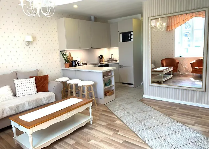 Suur-posti 22 Garden Apartamento